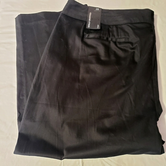 Lane Bryant Pants Totally Cropped Black Women’s Plus Size 28 NWT - Picture 12 of 12